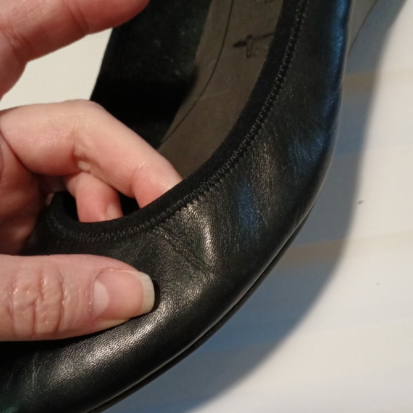 Aris Black Leather Loafers Minimalist Slip-On Flats - Picture 7 of 7